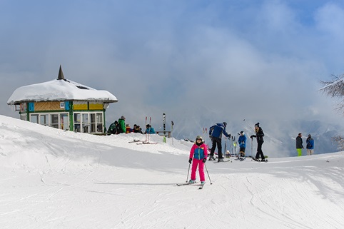 Wintersport auf der Emberger Alm